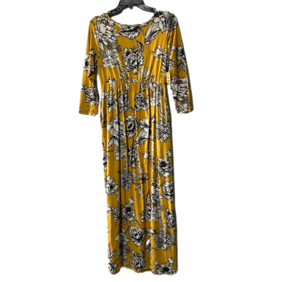 Women’s Emerald Yellow Floral print dress size M long sleeve super‎ cute cozy - Picture 1 of 5